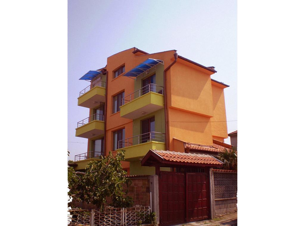 Guest House Yavorov เชอร์โนโมเรทส์ ภายนอก รูปภาพ