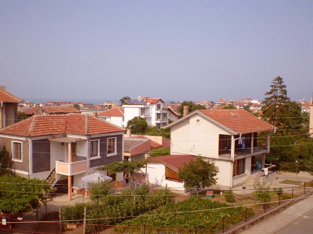 Guest House Yavorov เชอร์โนโมเรทส์ ภายนอก รูปภาพ